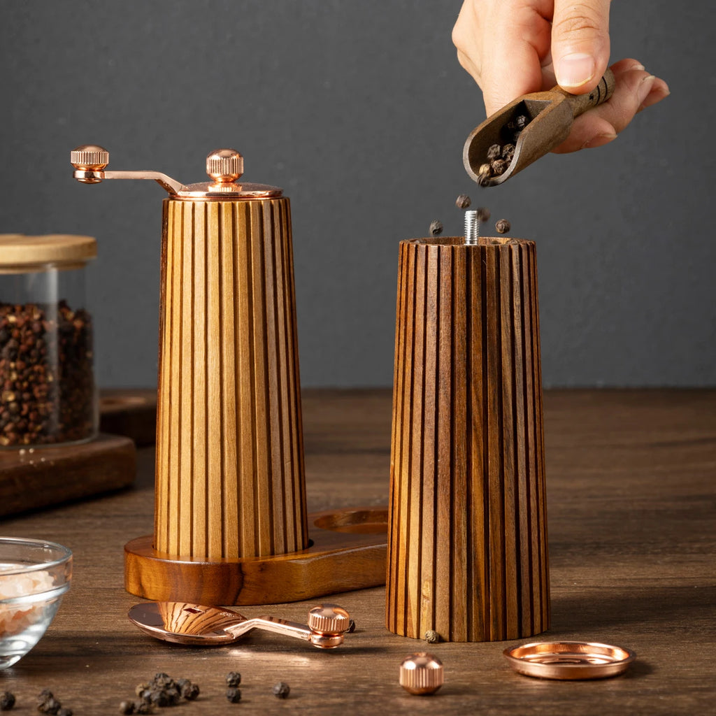 ARULA™ Pfeffermühle aus massivem Akazienholz